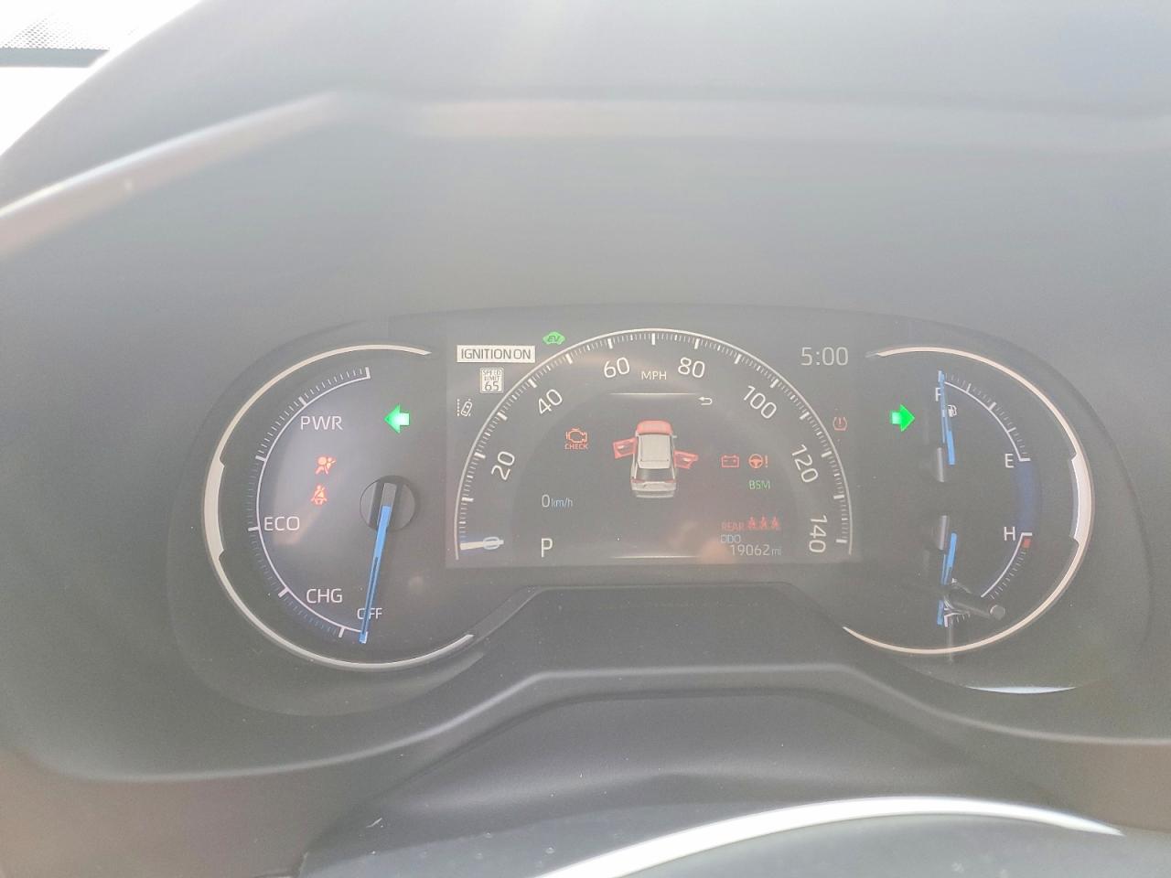 2023 TOYOTA RAV4 HYBRID — фото 9