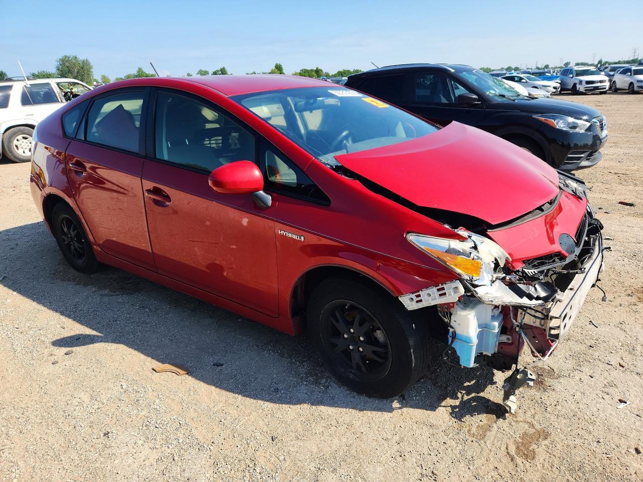 2015 TOYOTA PRIUS — фото 4