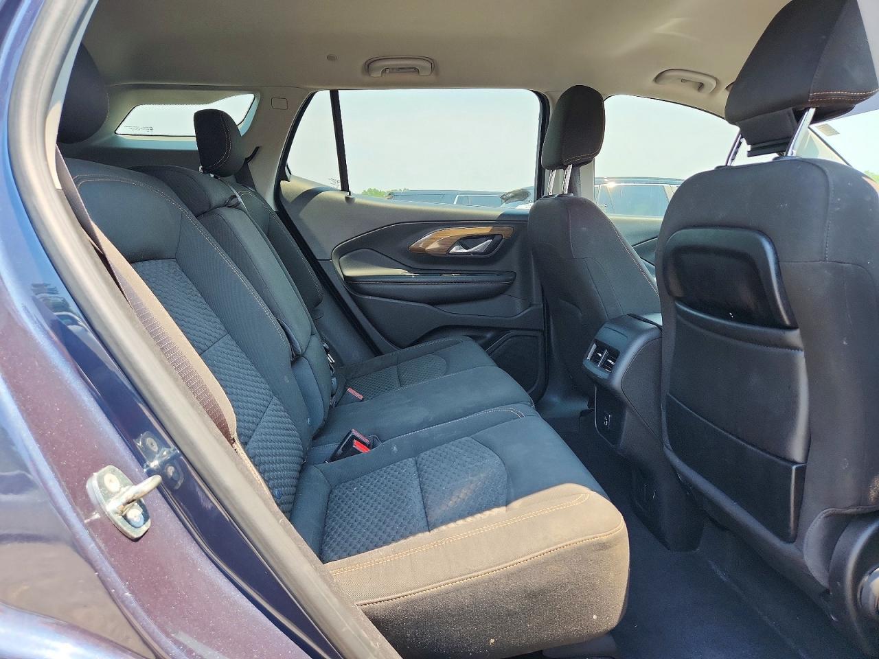 2018 GMC TERRAIN — фото 11