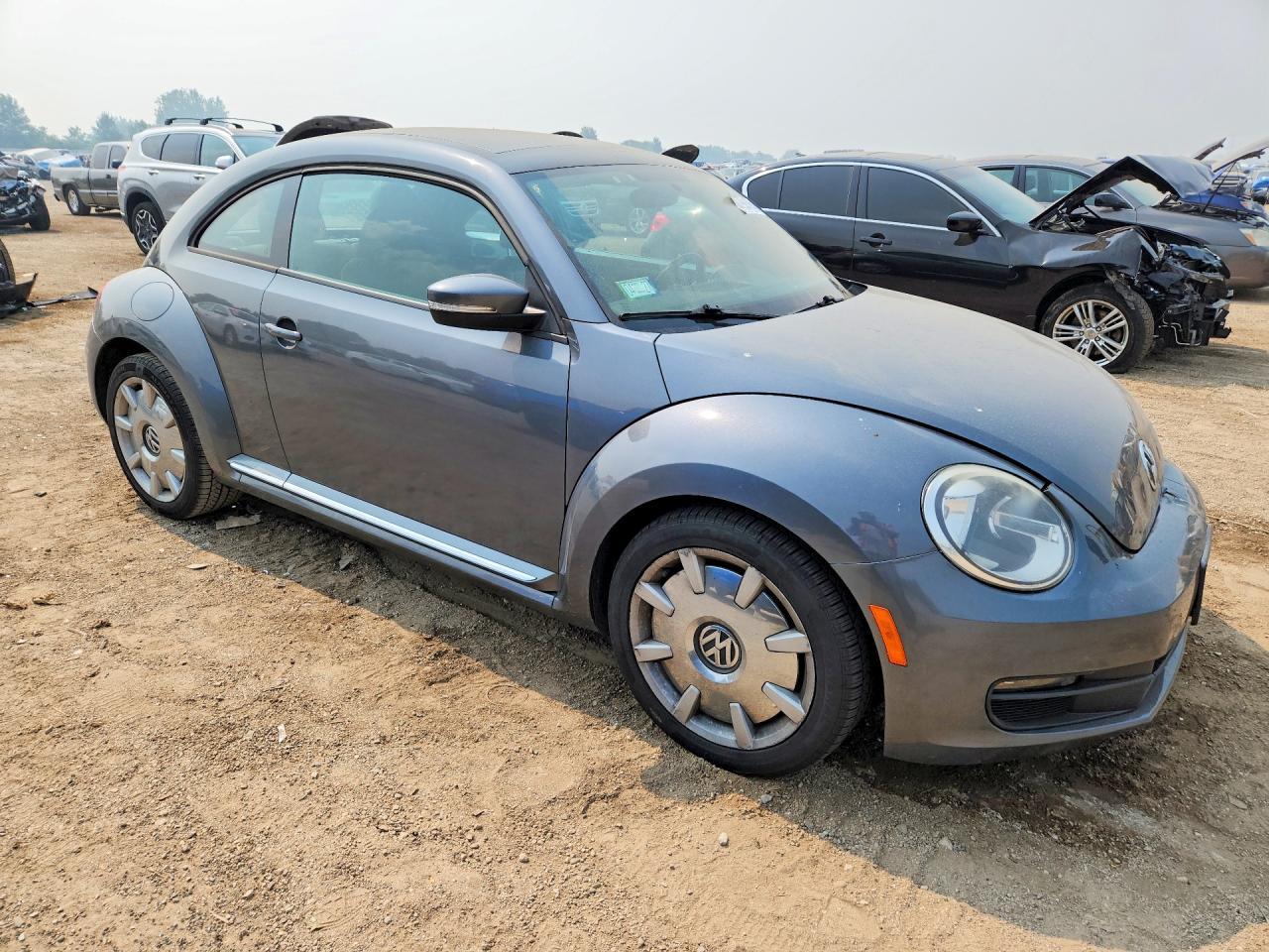 2014 VOLKSWAGEN BEETLE — фото 4