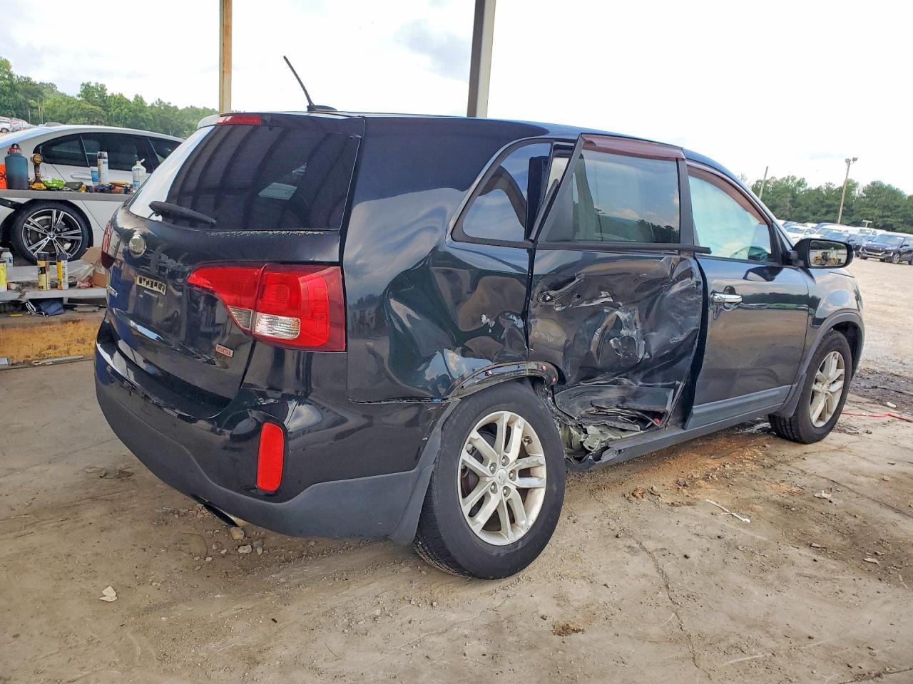 2014 KIA SORENTO — фото 3