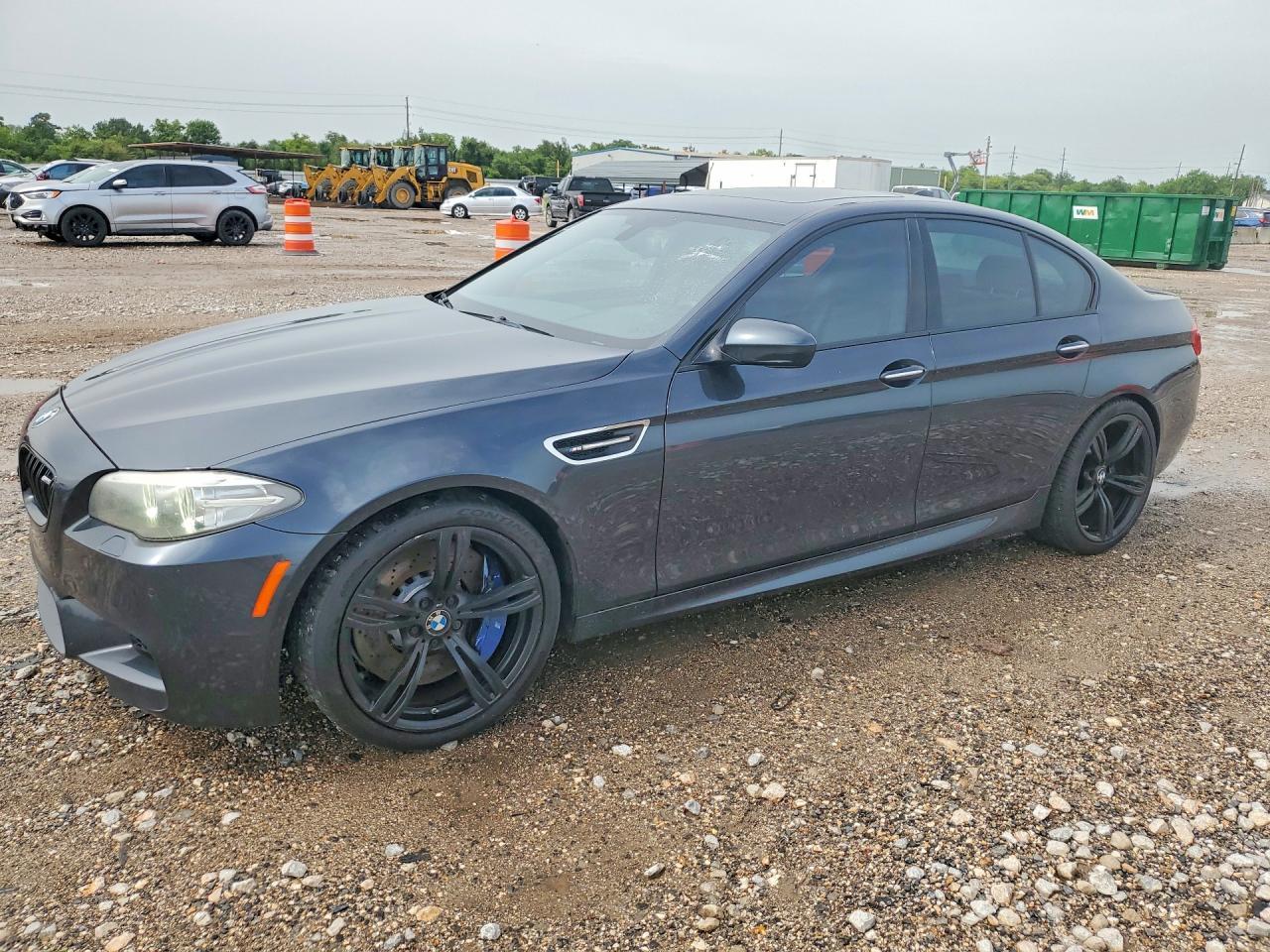 2016 BMW M5 — фото 1