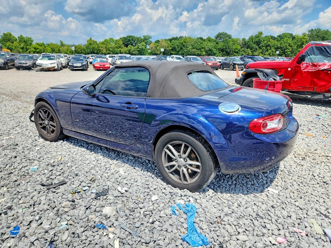 2010 MAZDA MX-5 — фото 2