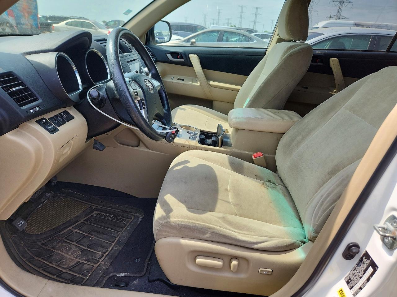2012 TOYOTA HIGHLANDER — фото 7