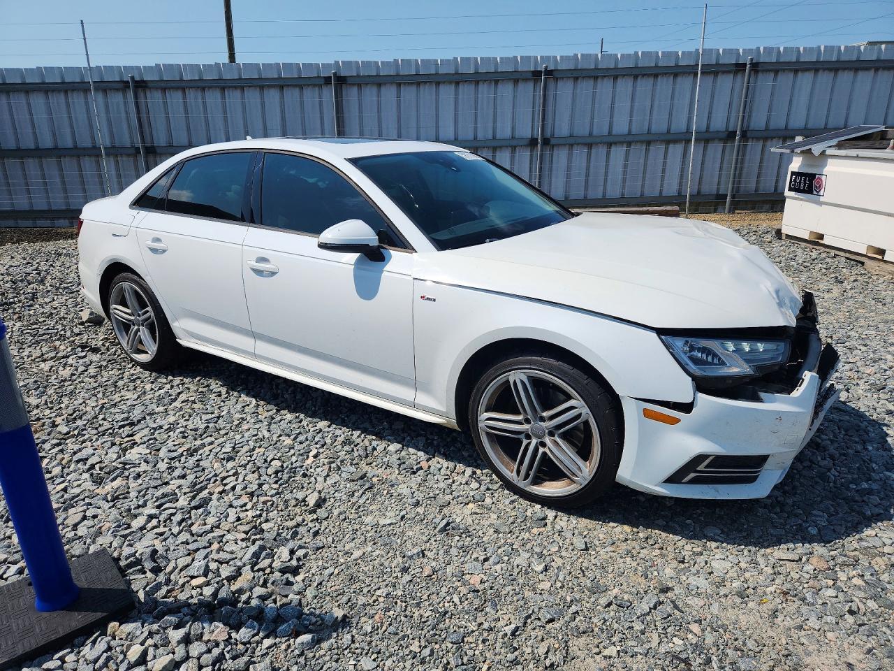 2018 AUDI A4 — фото 4