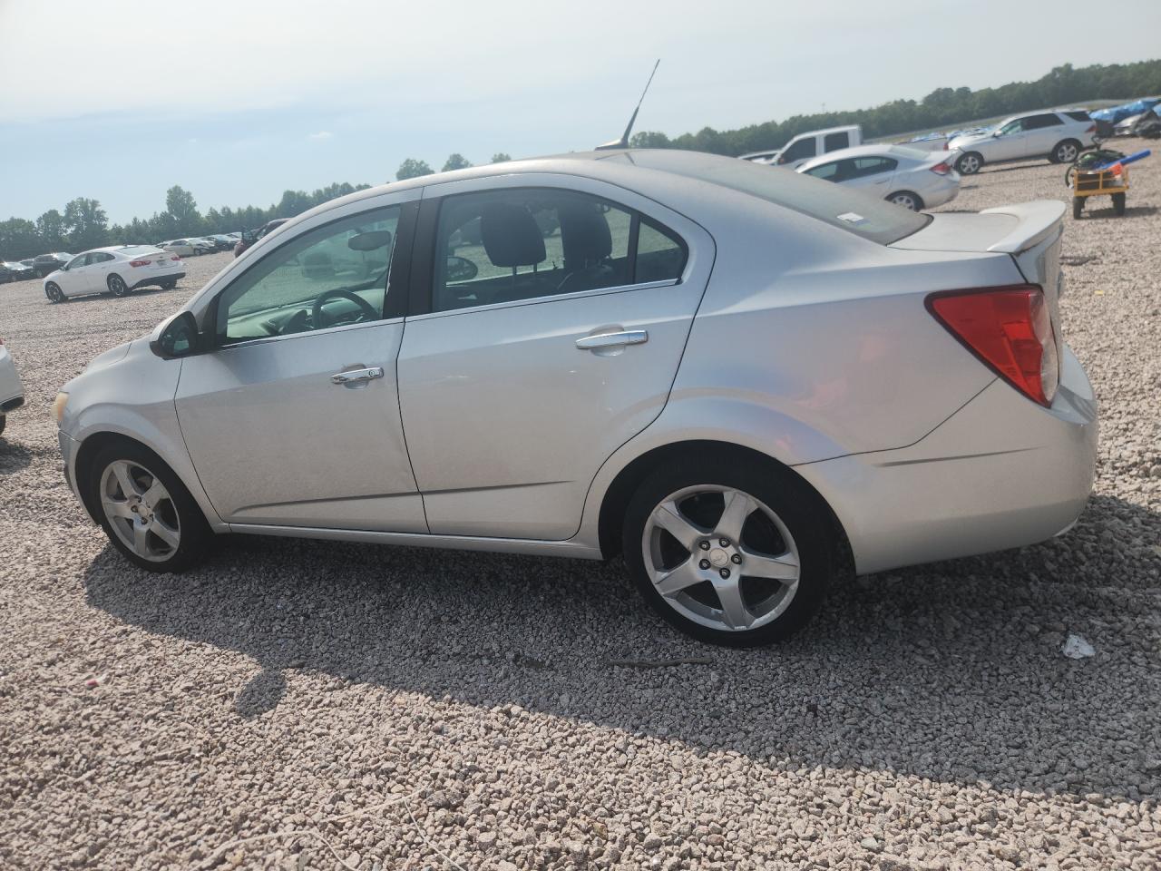 2014 CHEVROLET SONIC — фото 2