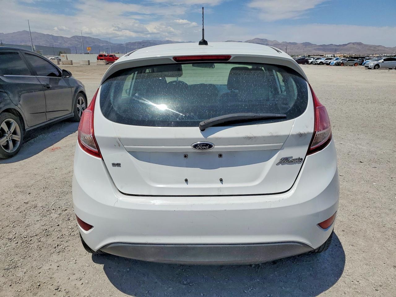 2015 FORD FIESTA — фото 6