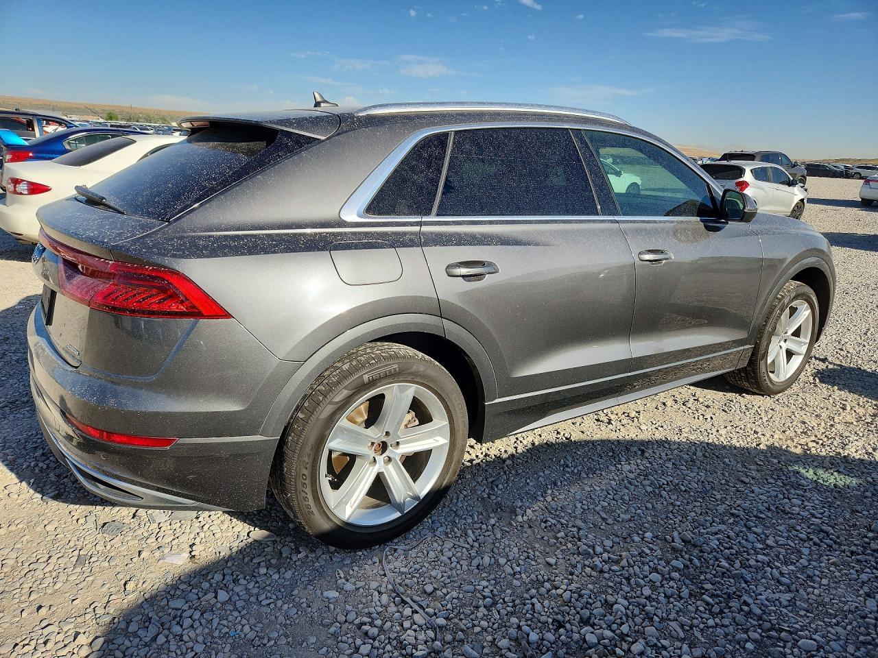 2019 AUDI Q8 — фото 3