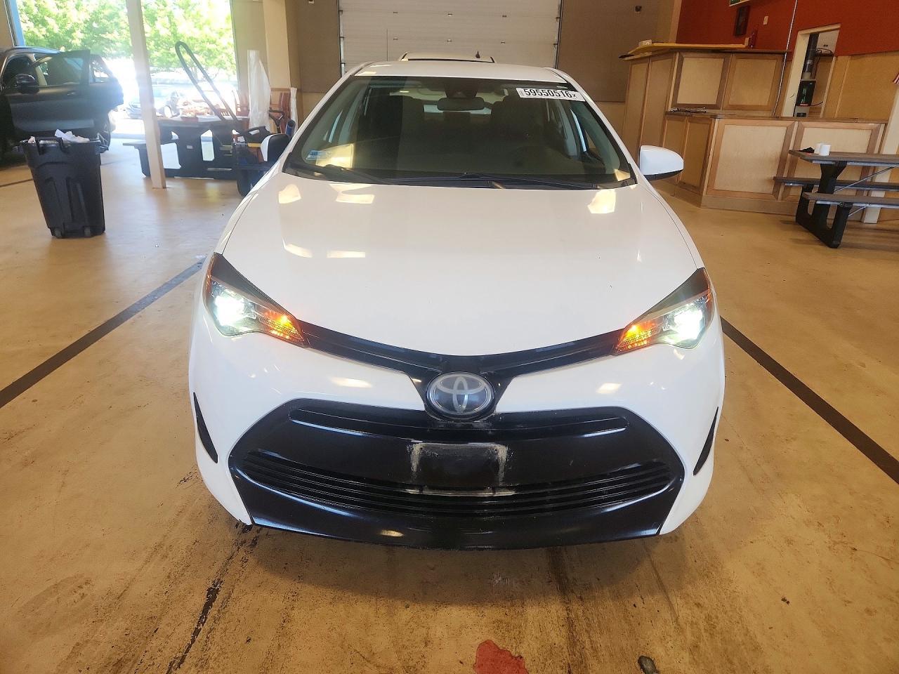 2018 TOYOTA COROLLA — фото 5