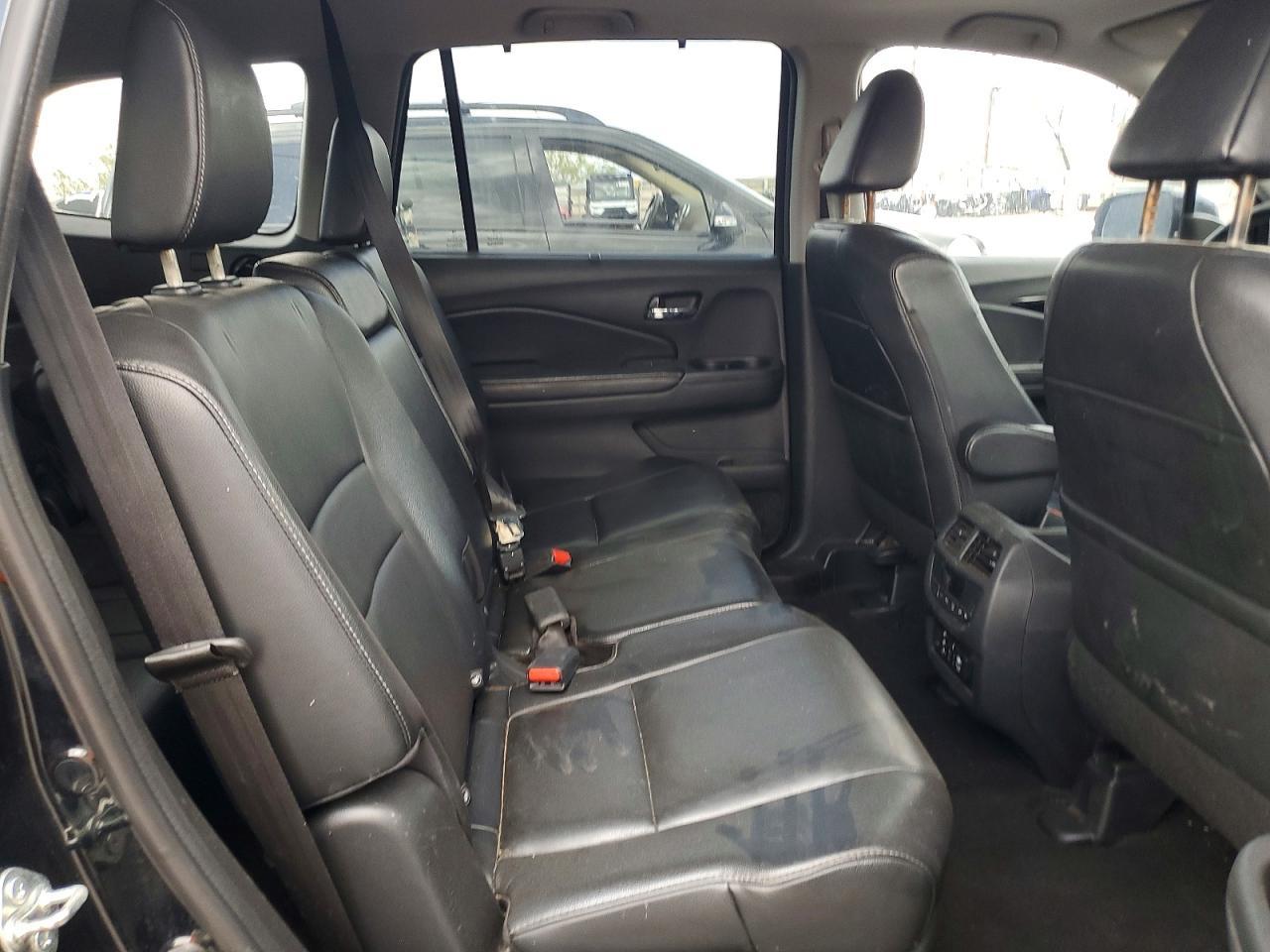 2016 HONDA PILOT — фото 11