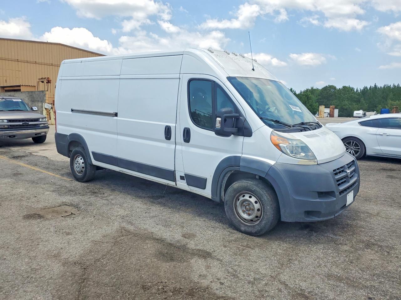 2018 RAM PROMASTER 2500 — фото 4