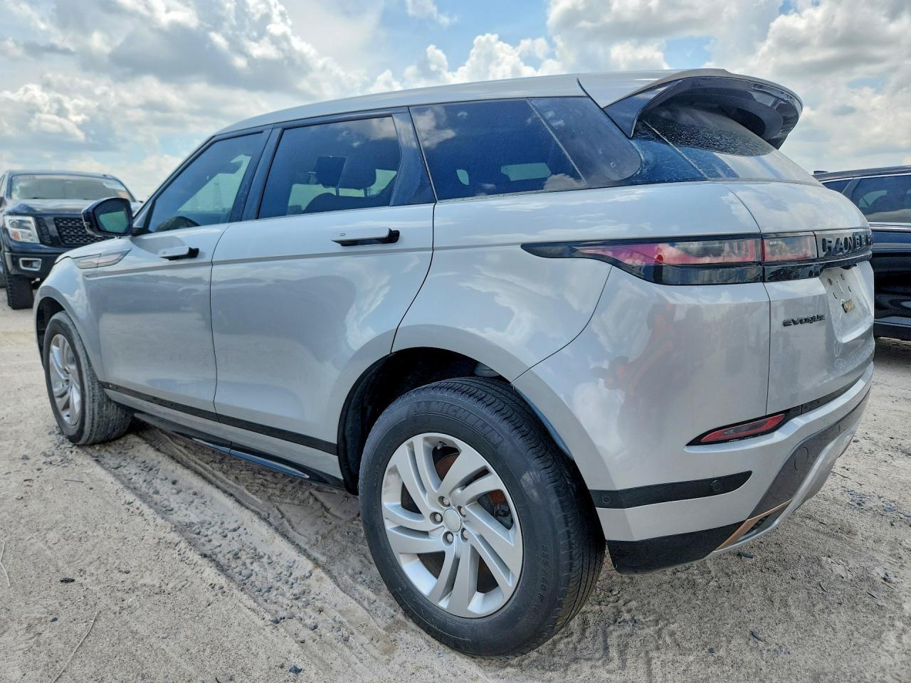 2021 LAND ROVER RANGE ROVER EVOQUE — фото 2