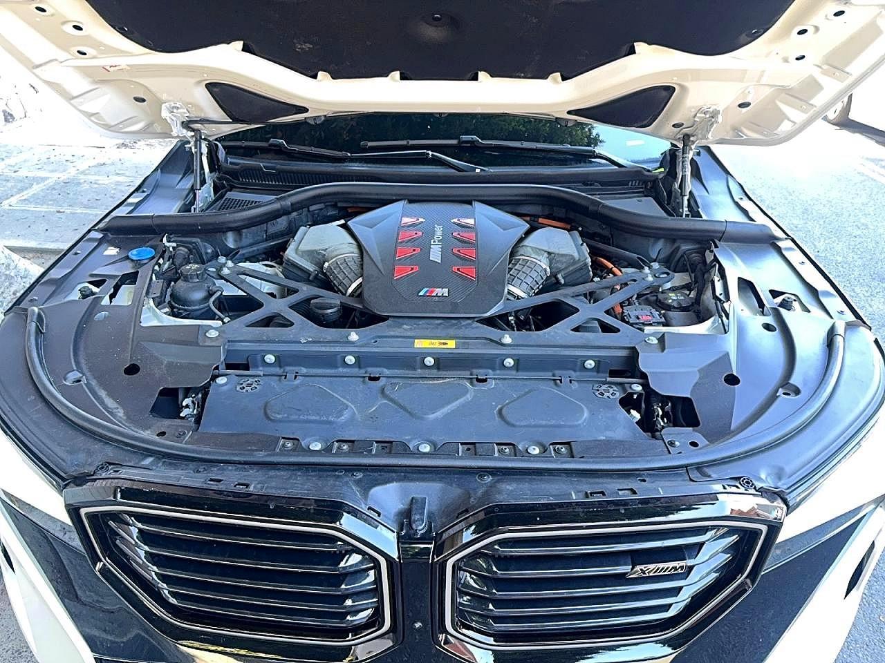 2024 BMW XM — фото 7