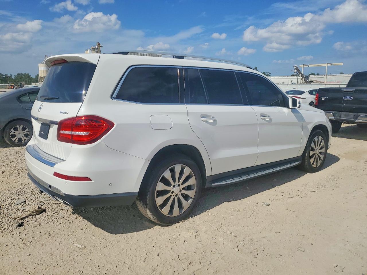 2017 MERCEDES-BENZ GLS-CLASS — фото 3