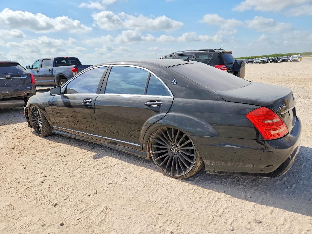 2013 MERCEDES-BENZ S-CLASS — фото 2