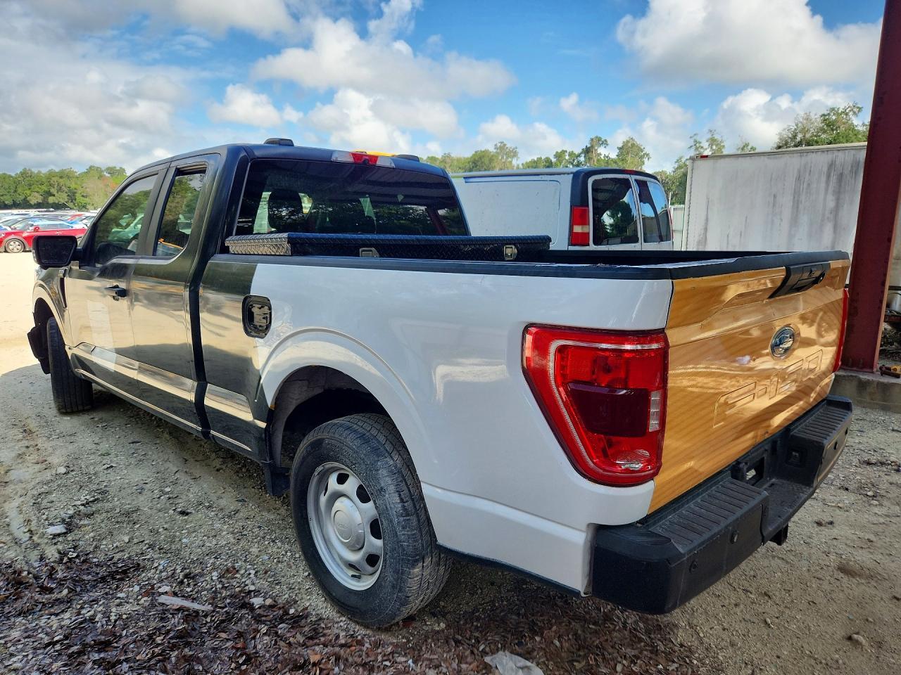 2022 FORD F-150 — фото 2