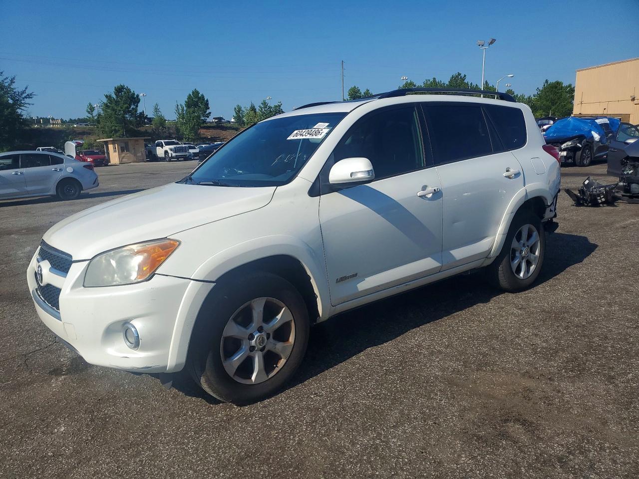 2012 TOYOTA RAV4 — фото 1