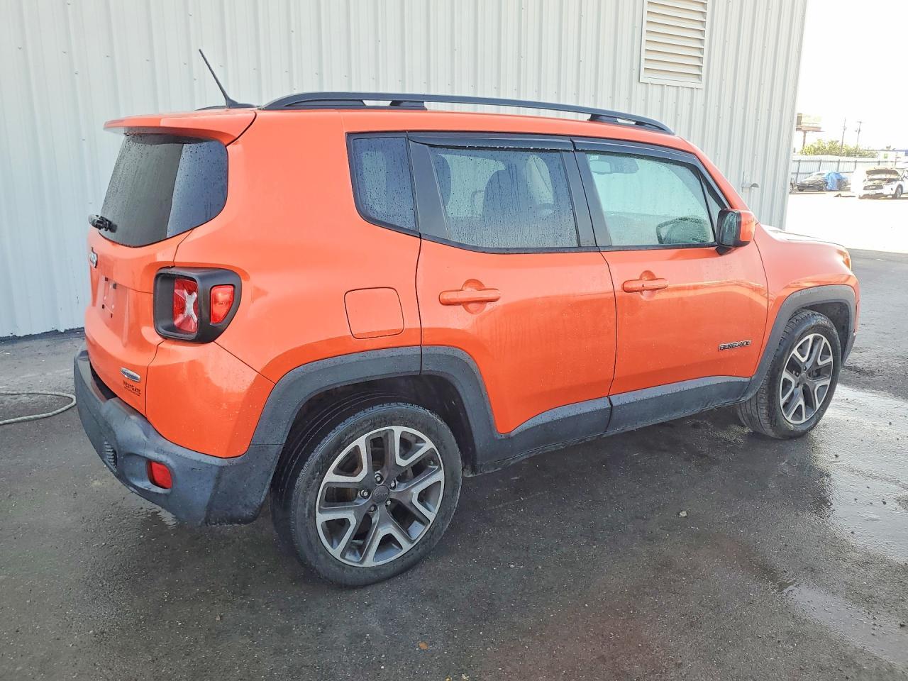 2016 JEEP RENEGADE — фото 3