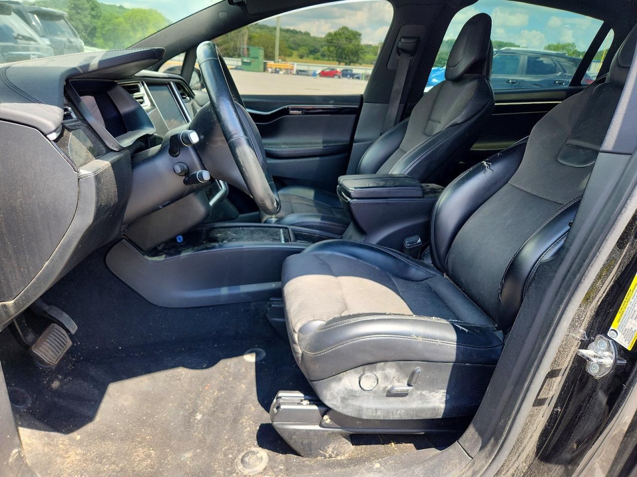2017 TESLA MODEL X — фото 7
