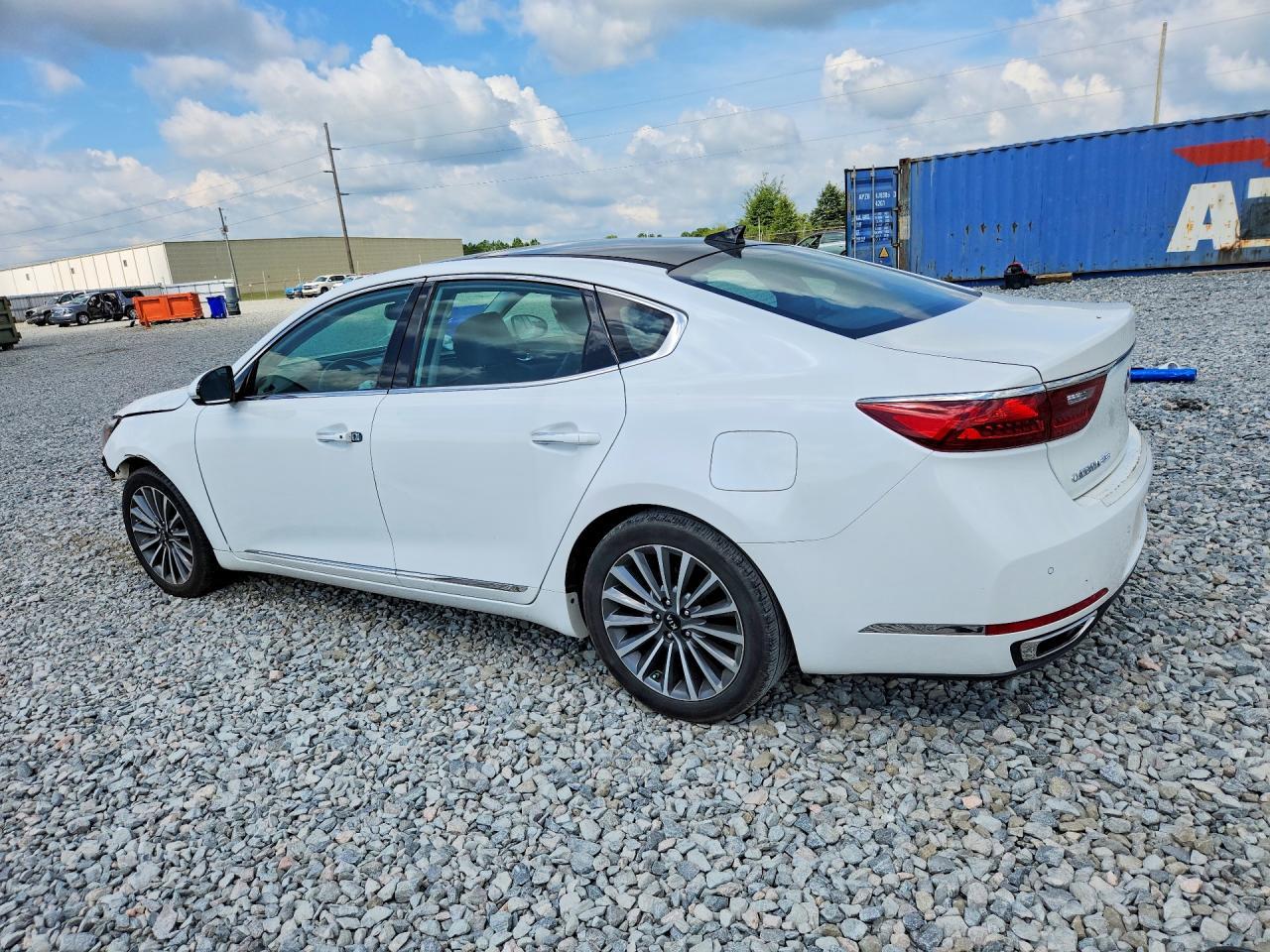 2017 KIA CADENZA — фото 2