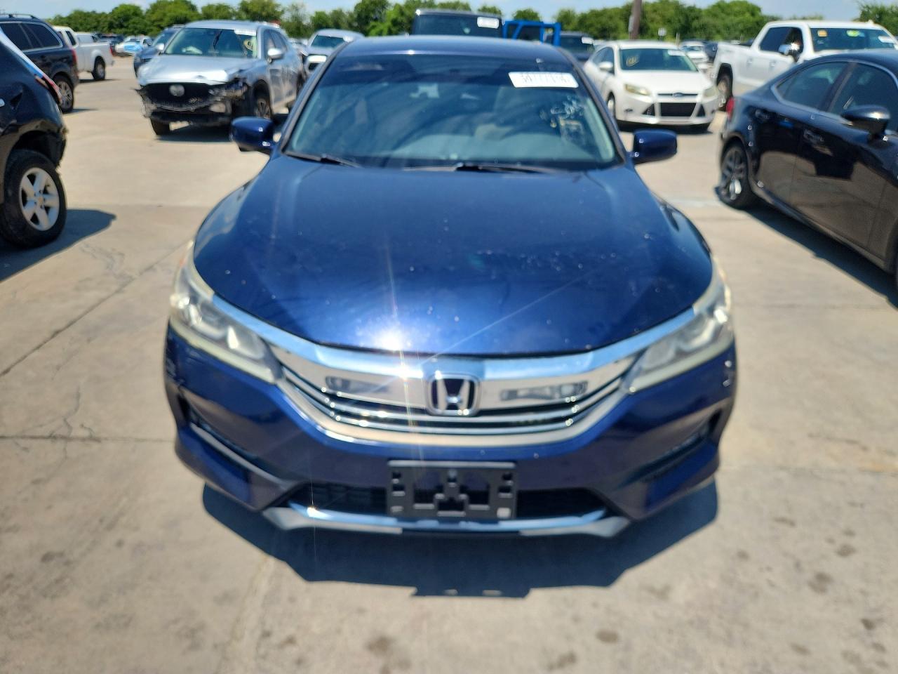 2017 HONDA ACCORD — фото 5