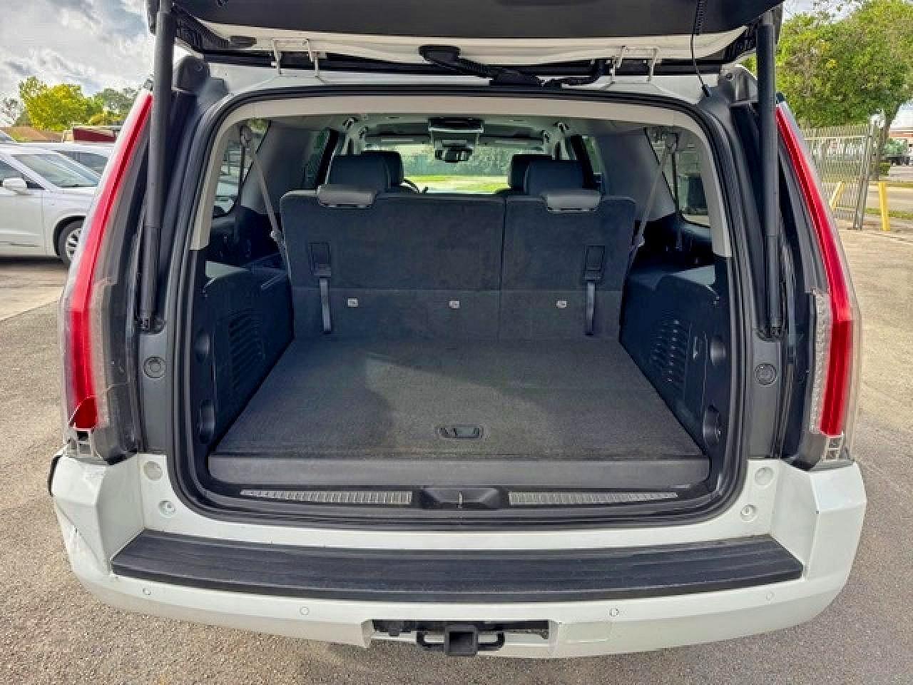 2015 CHEVROLET SUBURBAN — фото 6