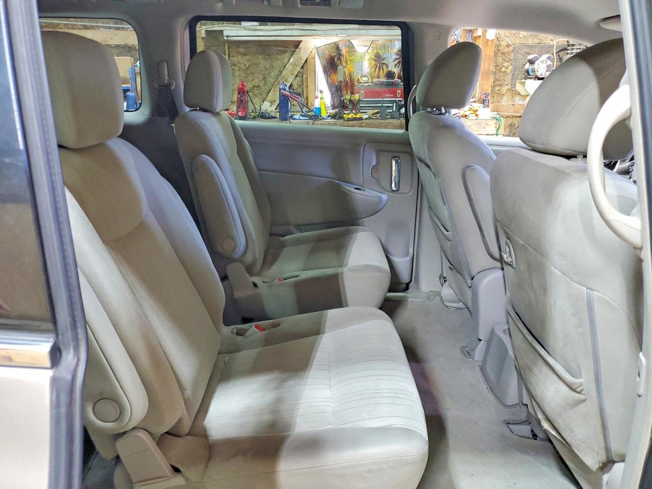 2014 NISSAN QUEST — фото 11