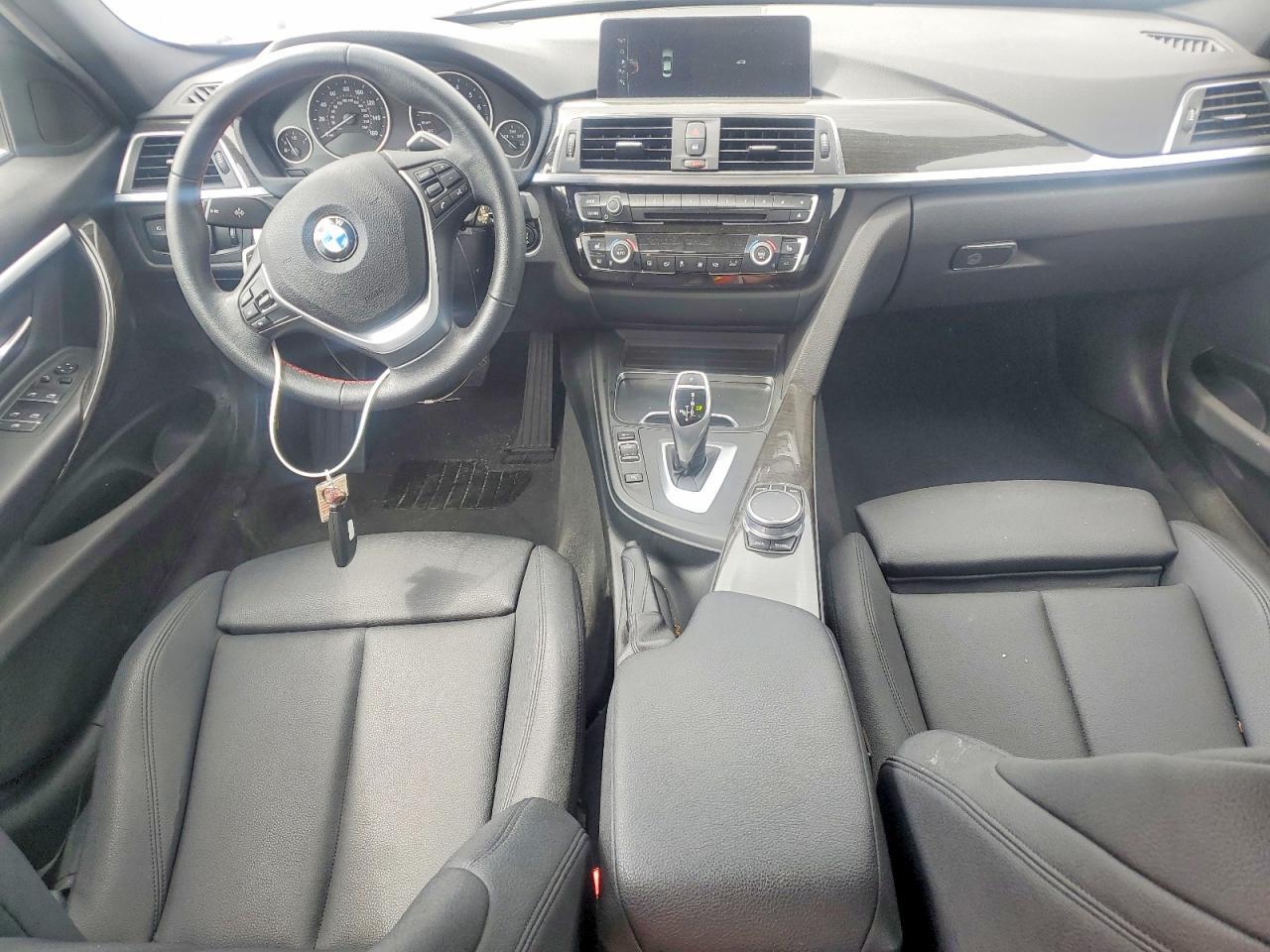 2017 BMW 3 SERIES — фото 8