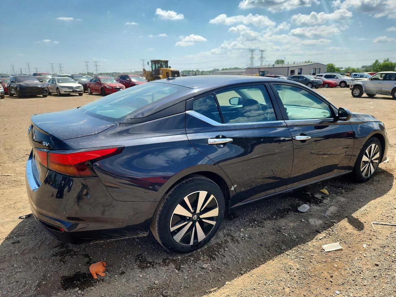 2022 NISSAN ALTIMA — фото 3