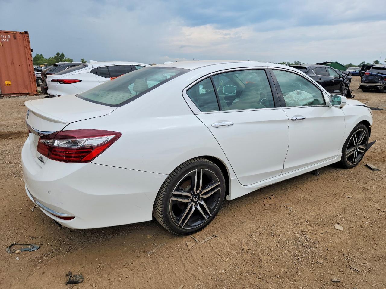 2016 HONDA ACCORD — фото 3