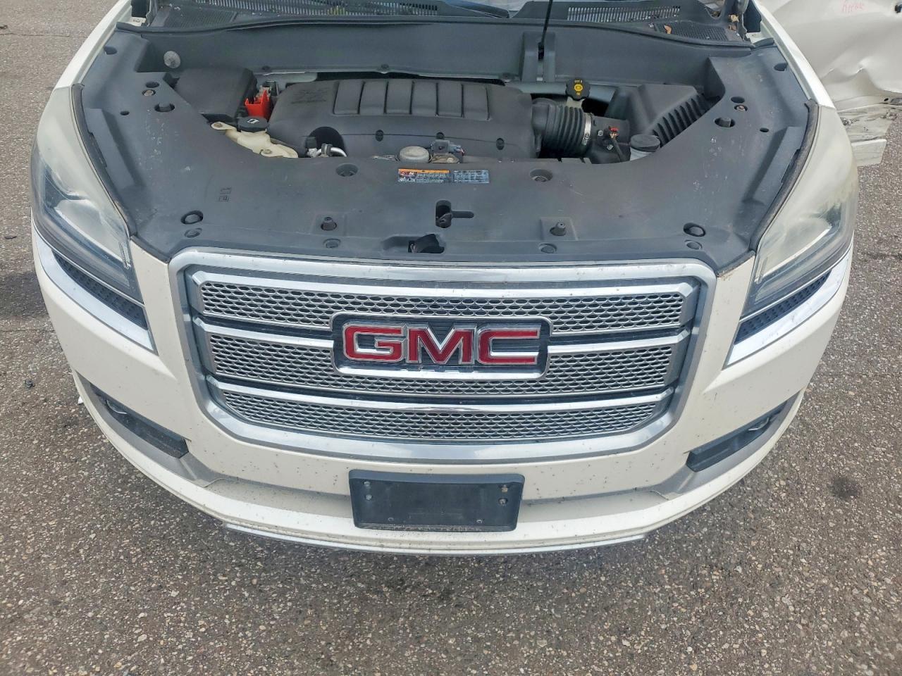 2015 GMC ACADIA — фото 12