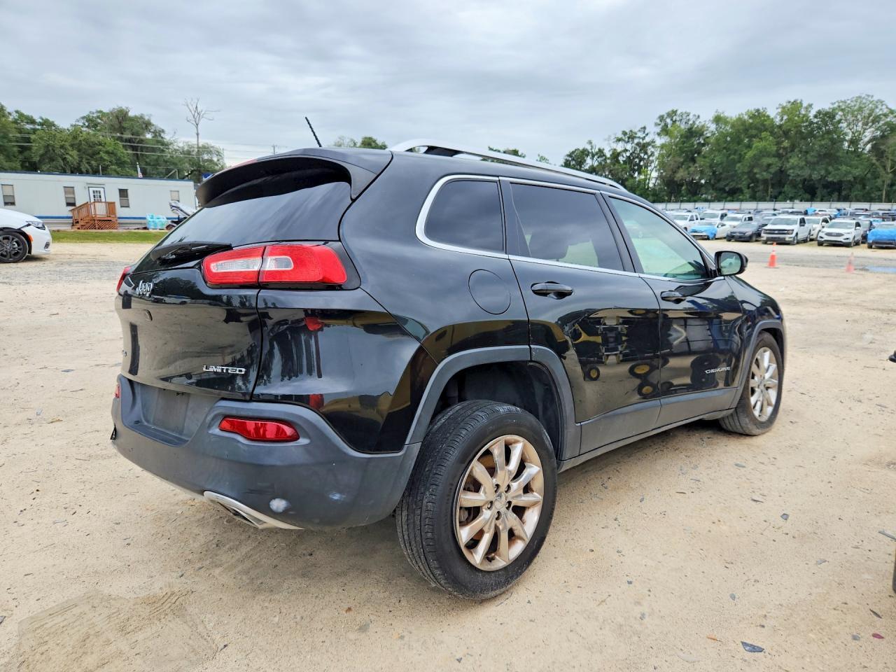 2015 JEEP CHEROKEE — фото 3