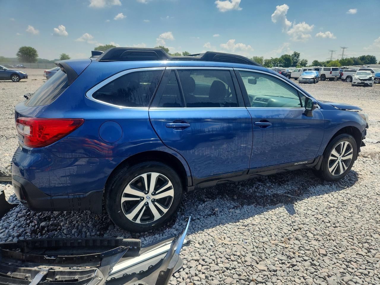 2019 SUBARU OUTBACK — фото 3
