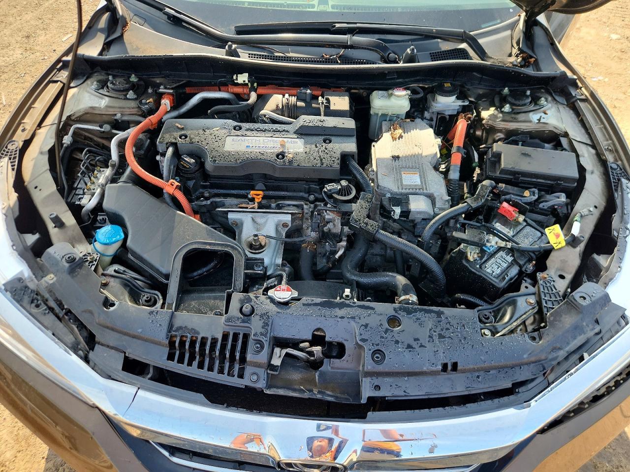 2017 HONDA ACCORD HYBRID — фото 11