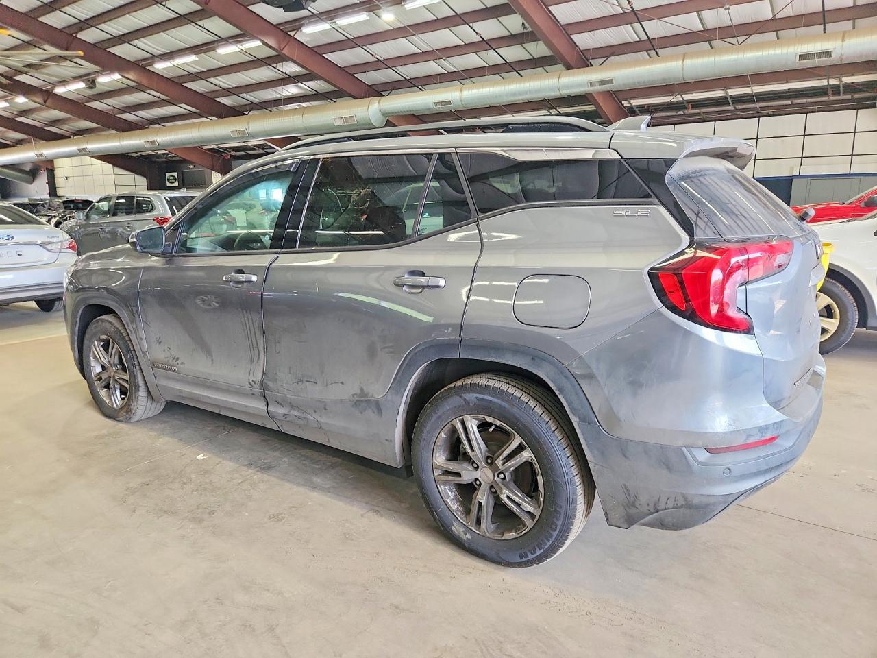 2018 GMC TERRAIN — фото 2