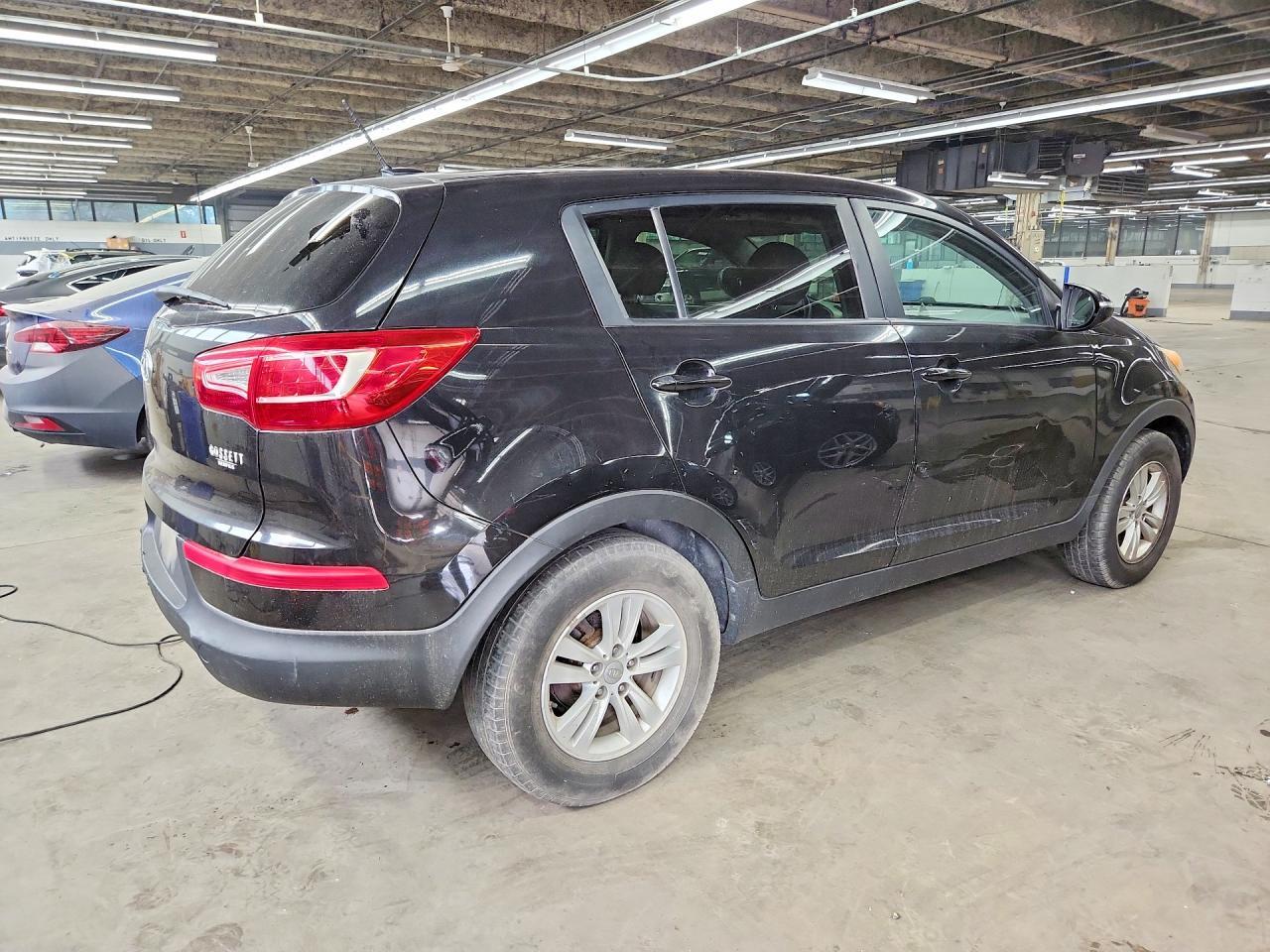 2011 KIA SPORTAGE — фото 3