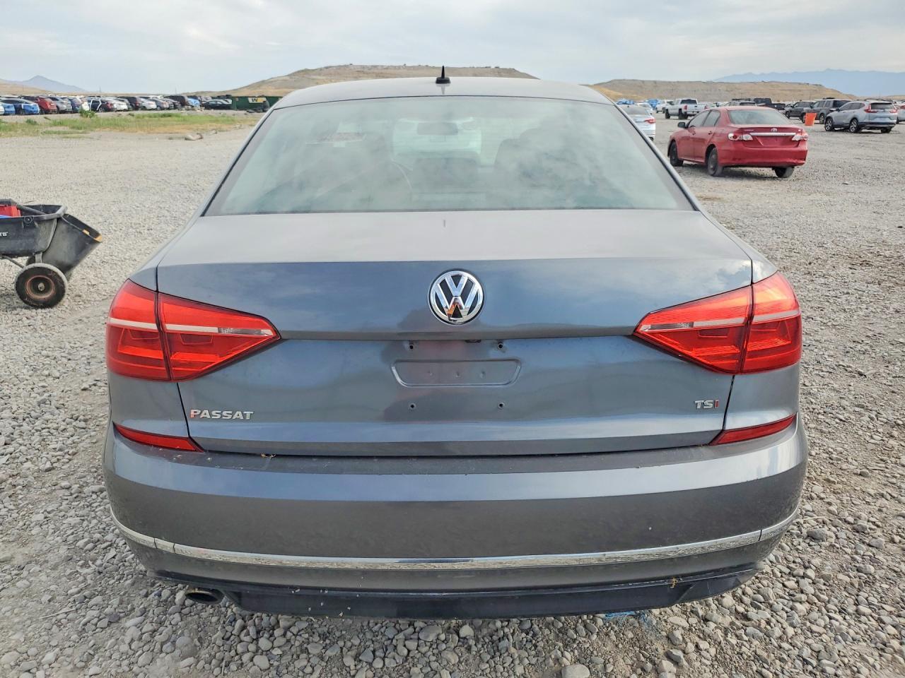2016 VOLKSWAGEN PASSAT — фото 6