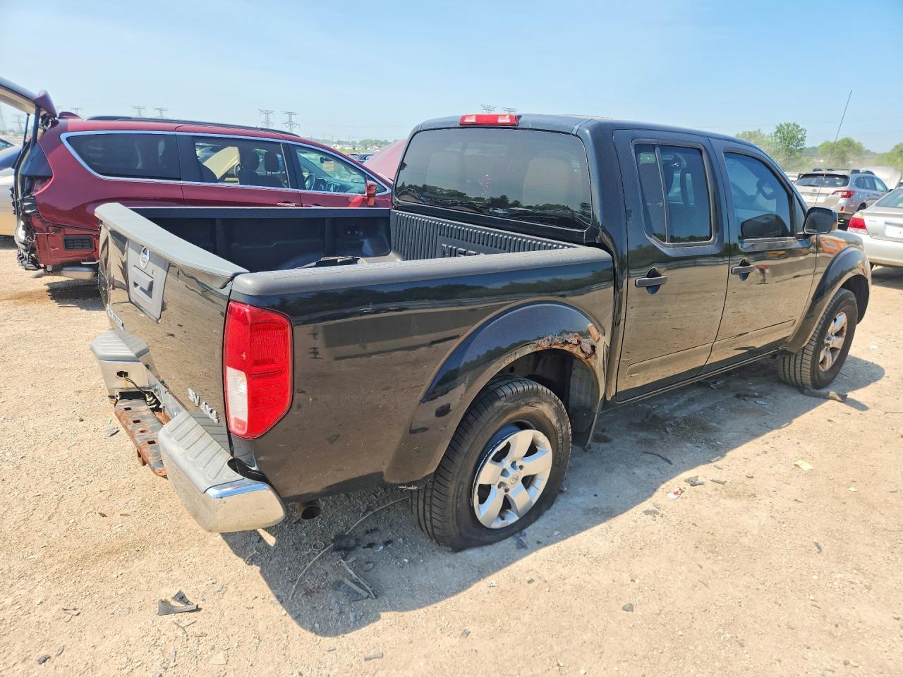 2013 NISSAN FRONTIER — фото 3
