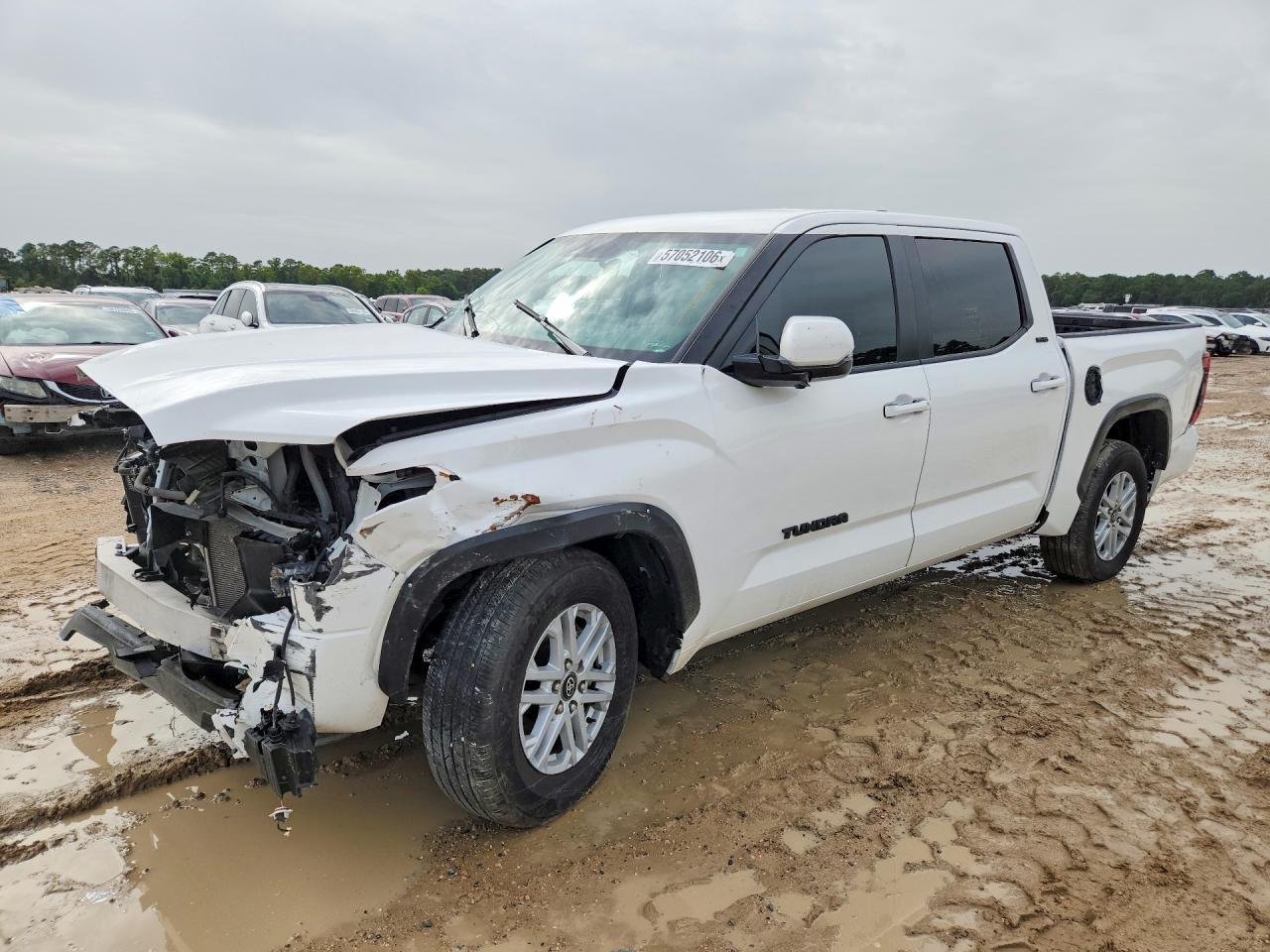 2025 TOYOTA TUNDRA — фото 1