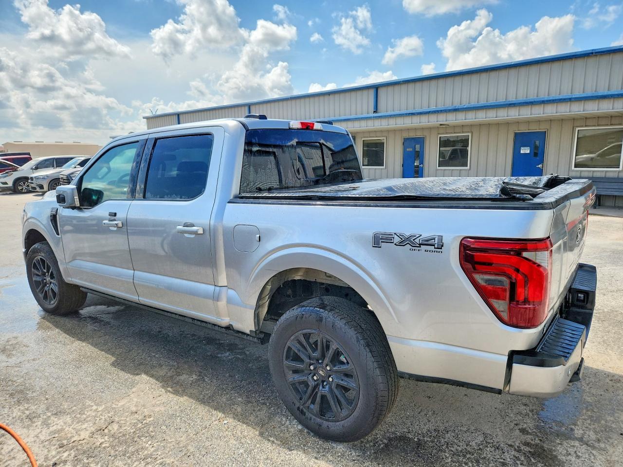 2025 FORD F-150 — фото 2