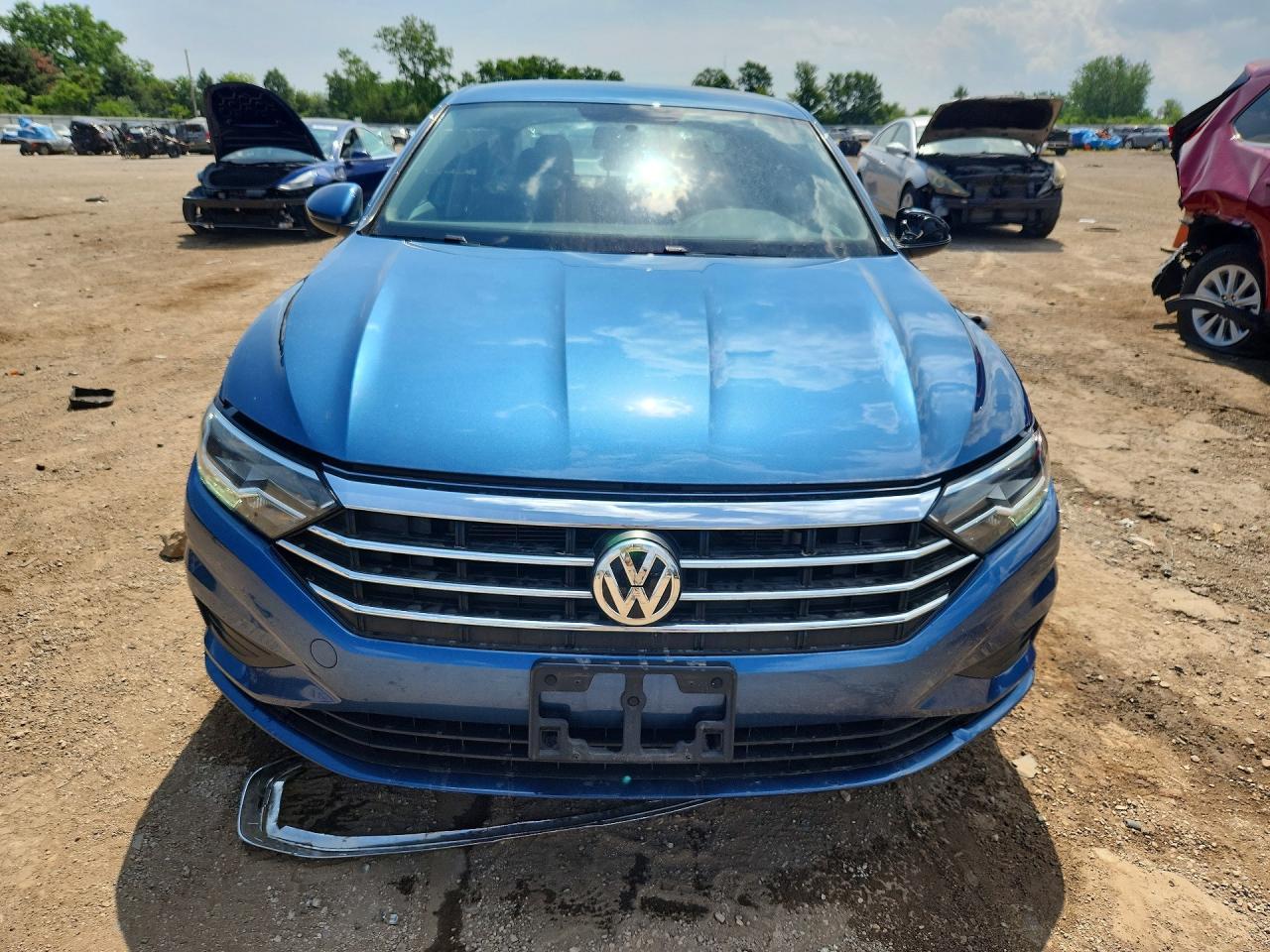 2019 VOLKSWAGEN JETTA — фото 5