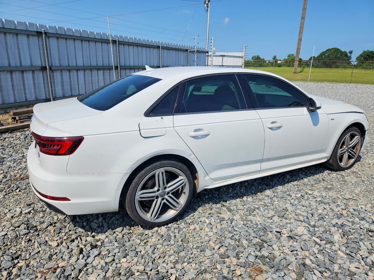 2018 AUDI A4 — фото 3