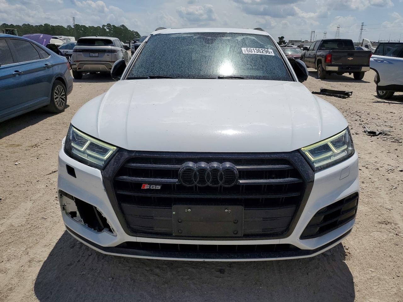 2020 AUDI SQ5 — фото 5