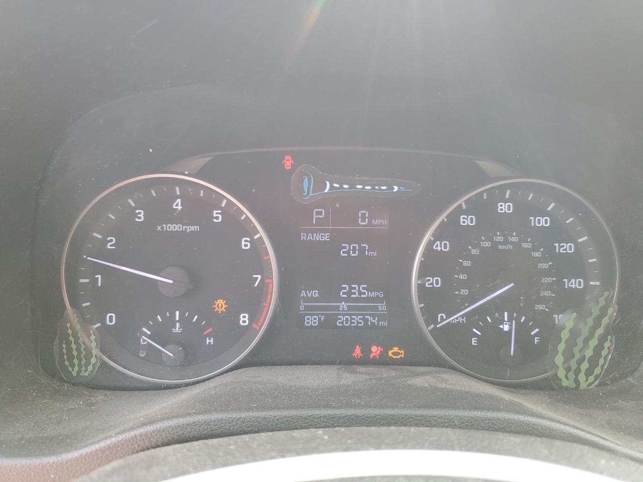 2017 HYUNDAI ELANTRA — фото 9
