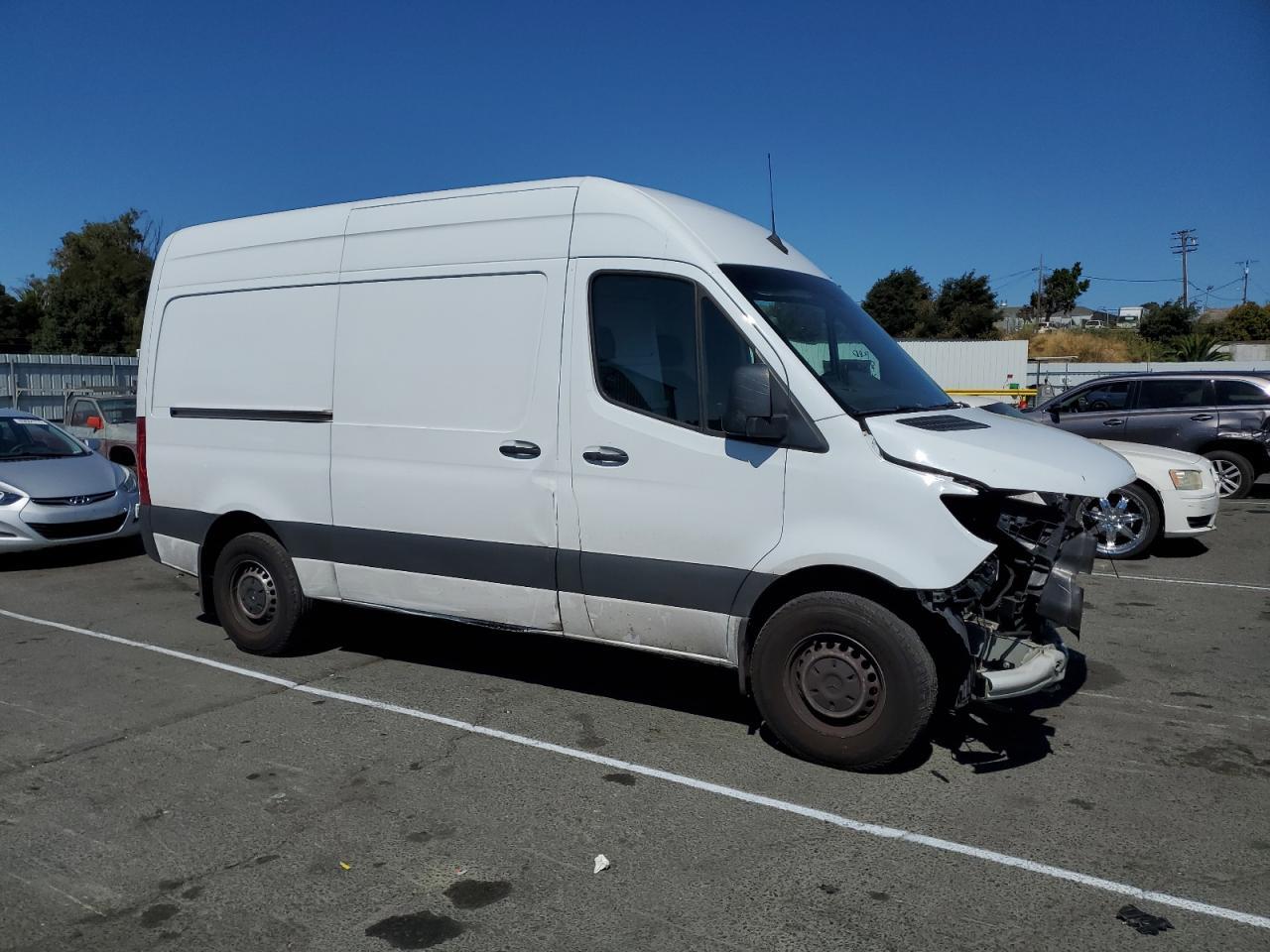 MERCEDES-BENZ SPRINTER