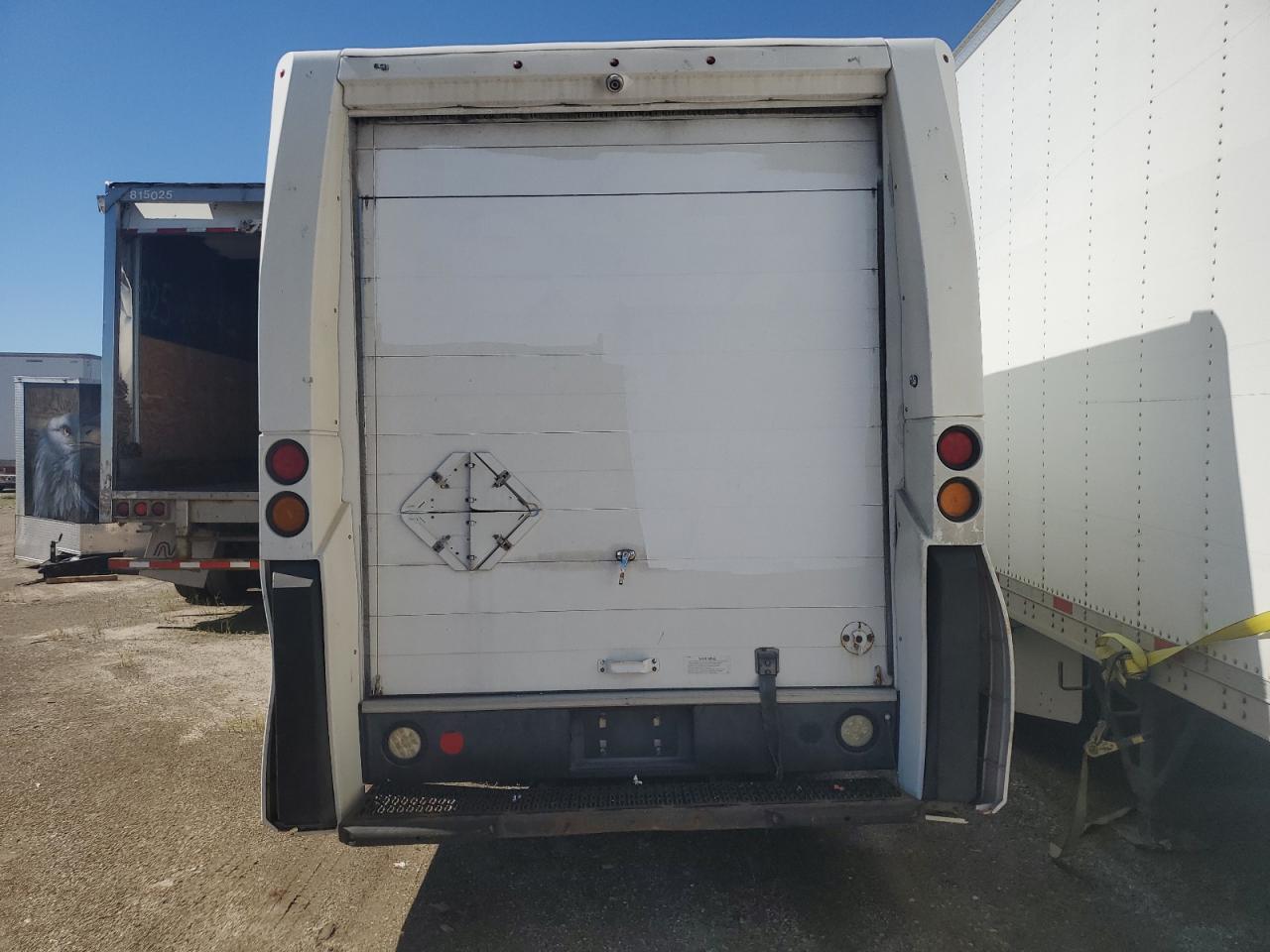 ISUZU NPR