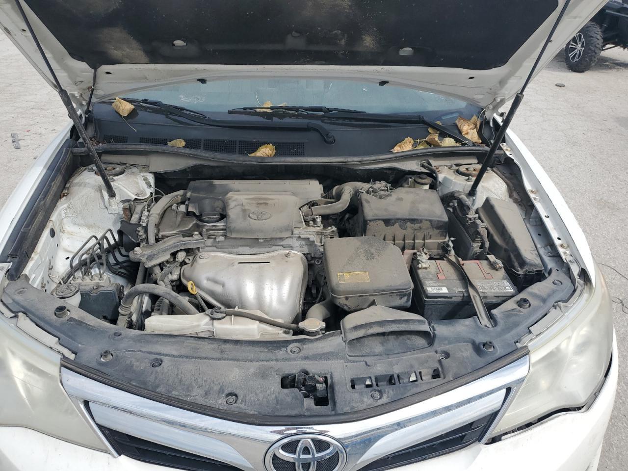 2014 TOYOTA CAMRY — фото 11