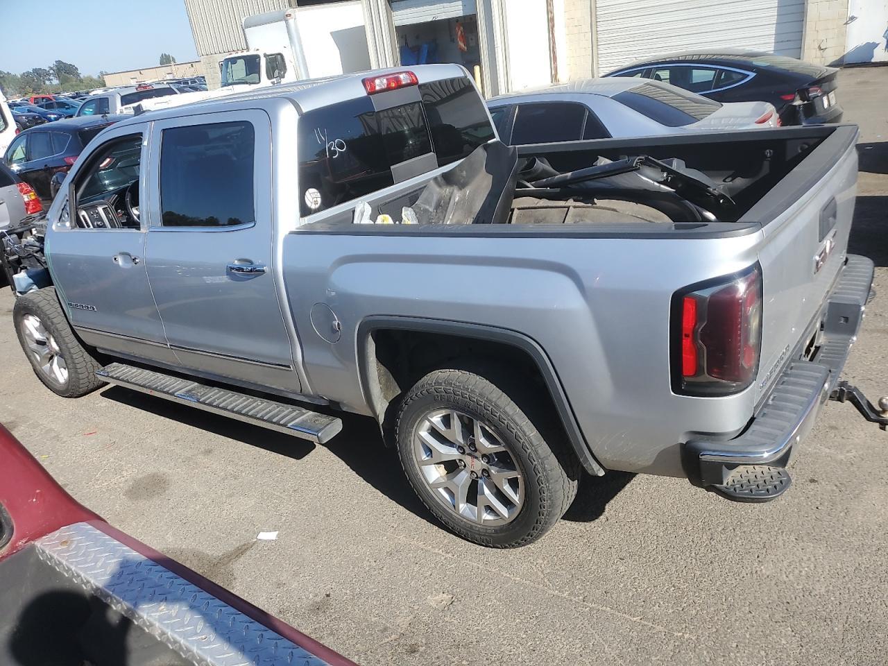 GMC SIERRA