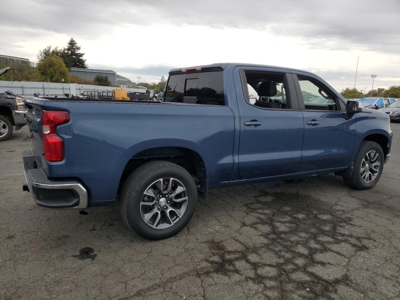 CHEVROLET SILVERADO