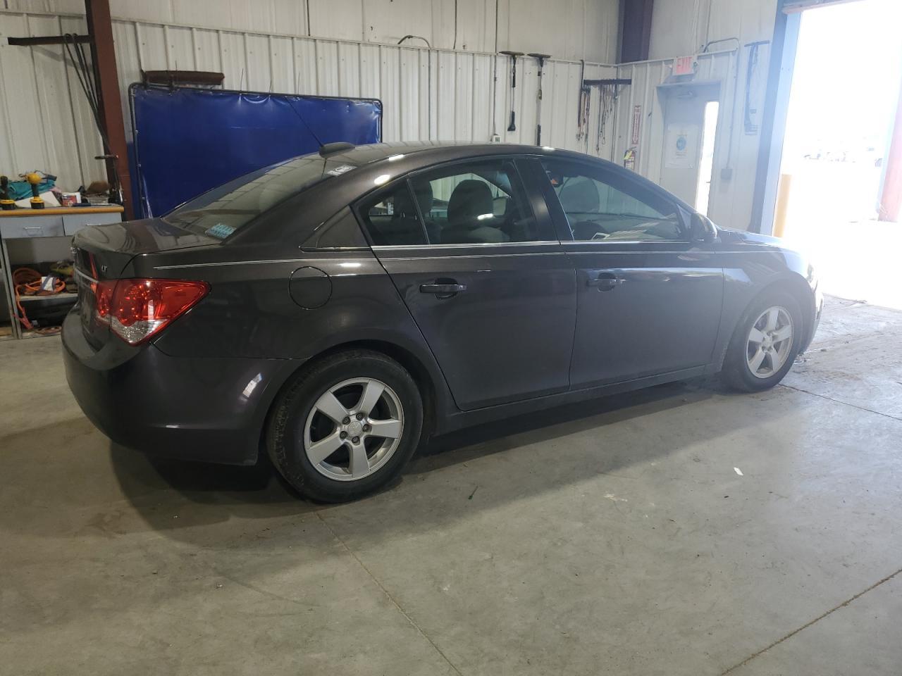 CHEVROLET CRUZE